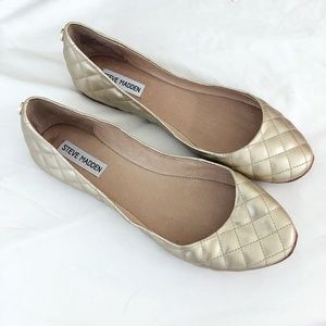 Steve Madden Sz 10 Gold Kwiltt Quilted Flats